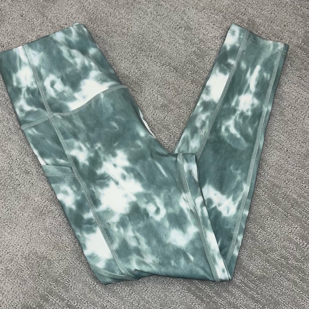 Women’s Medium Green Tie-Dye Leggings